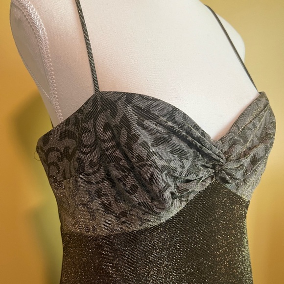 JS Collections floor-length dress-made in Canada - Picture 3 of 7